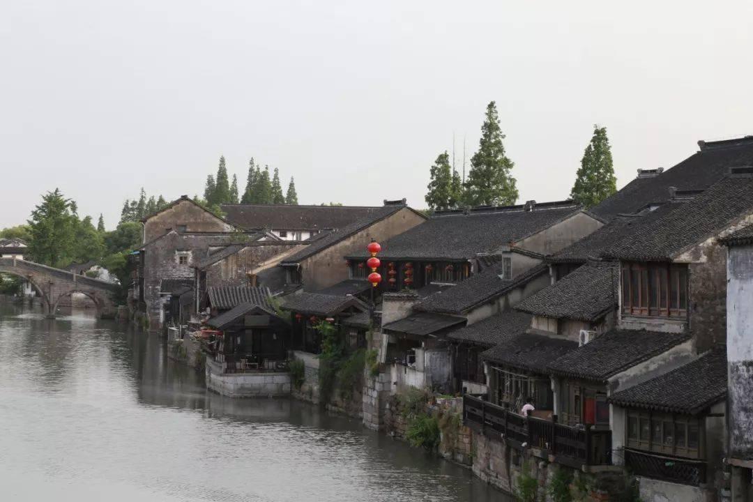 申万一级房地产板块大涨超5%